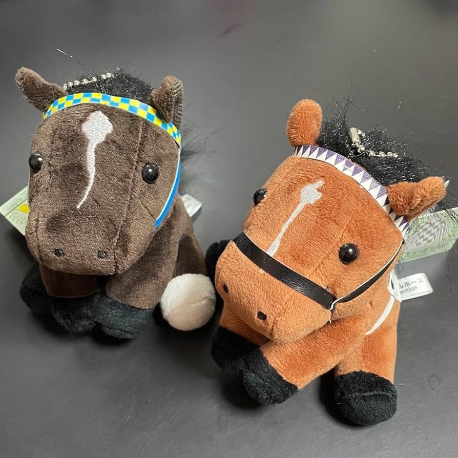 Amazon.co.jp: アイドルホースぬいぐるみ ドウデュース & ハーツクライ