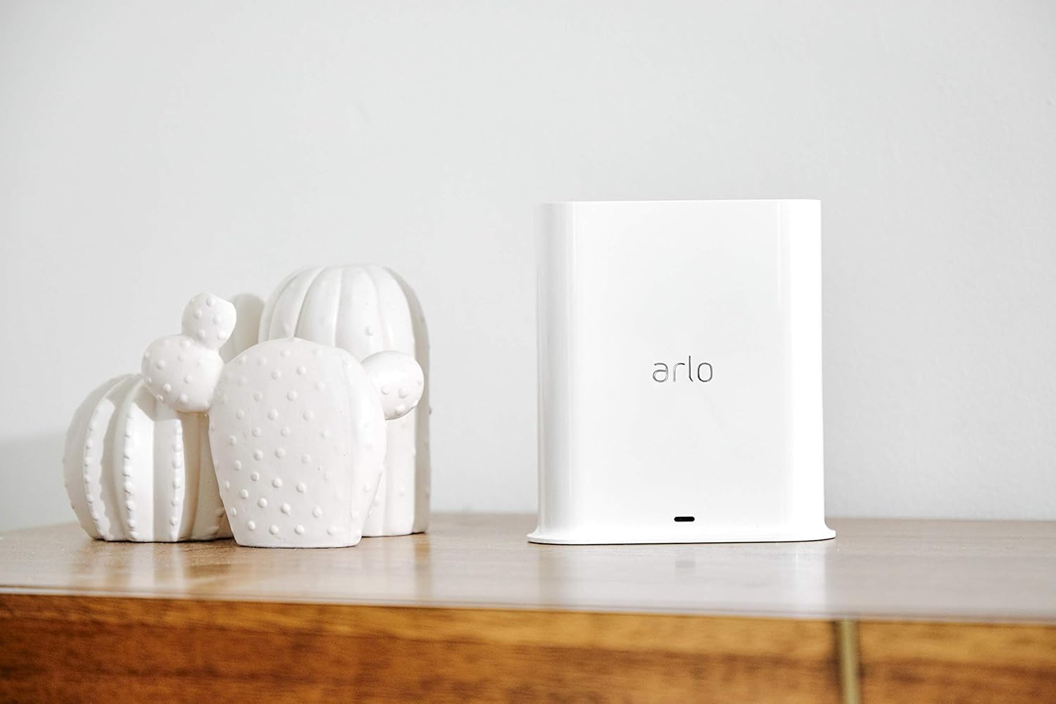 Arlo Smart Hub VMB5000 User Manual