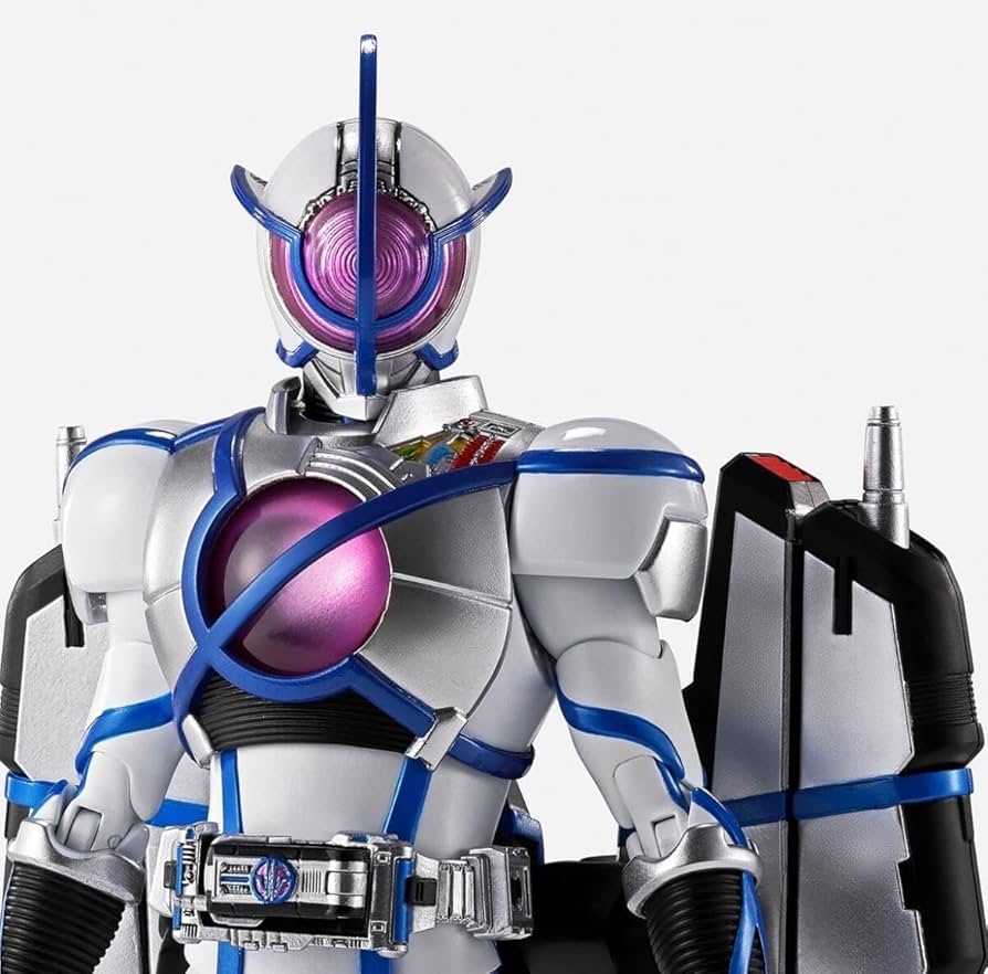 Amazon.co.jp: S.H.Figuarts（真骨彫製法） 仮面ライダーサイガ 約
