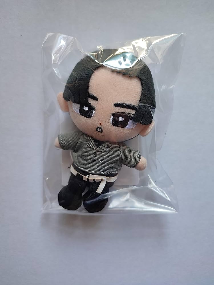 Amazon.co.jp: すのチル SnowMan 目黒蓮 ぬいぐるみ : おもちゃ