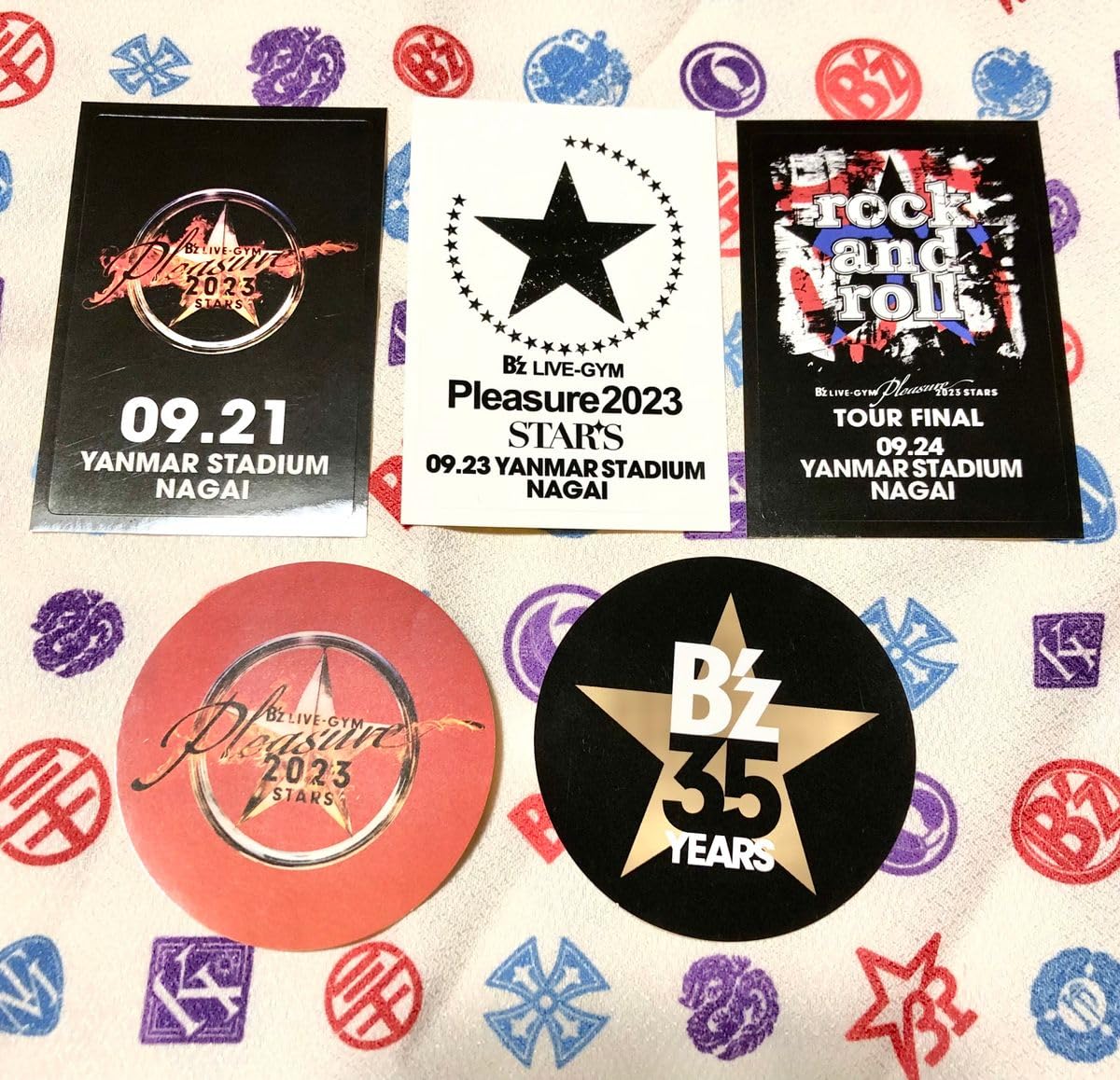 Amazon.co.jp: B'z LIVE-GYM Pleasure 2023 STARS 特典ステッカー 5枚