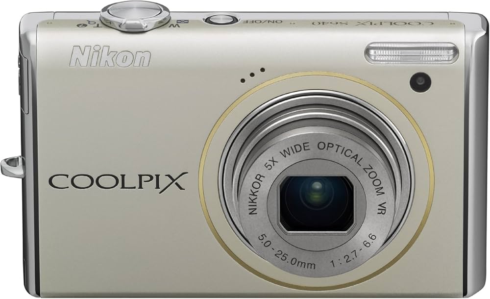 Amazon.co.jp: Nikon COOLPIX Digital Camera S640 Ice Silver S640SL