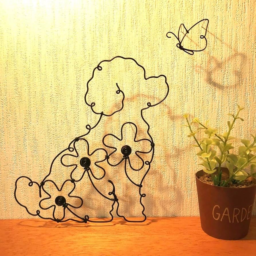 Amazon.co.jp: ワイヤークラフト アート トイプードル 蝶 犬 壁掛け