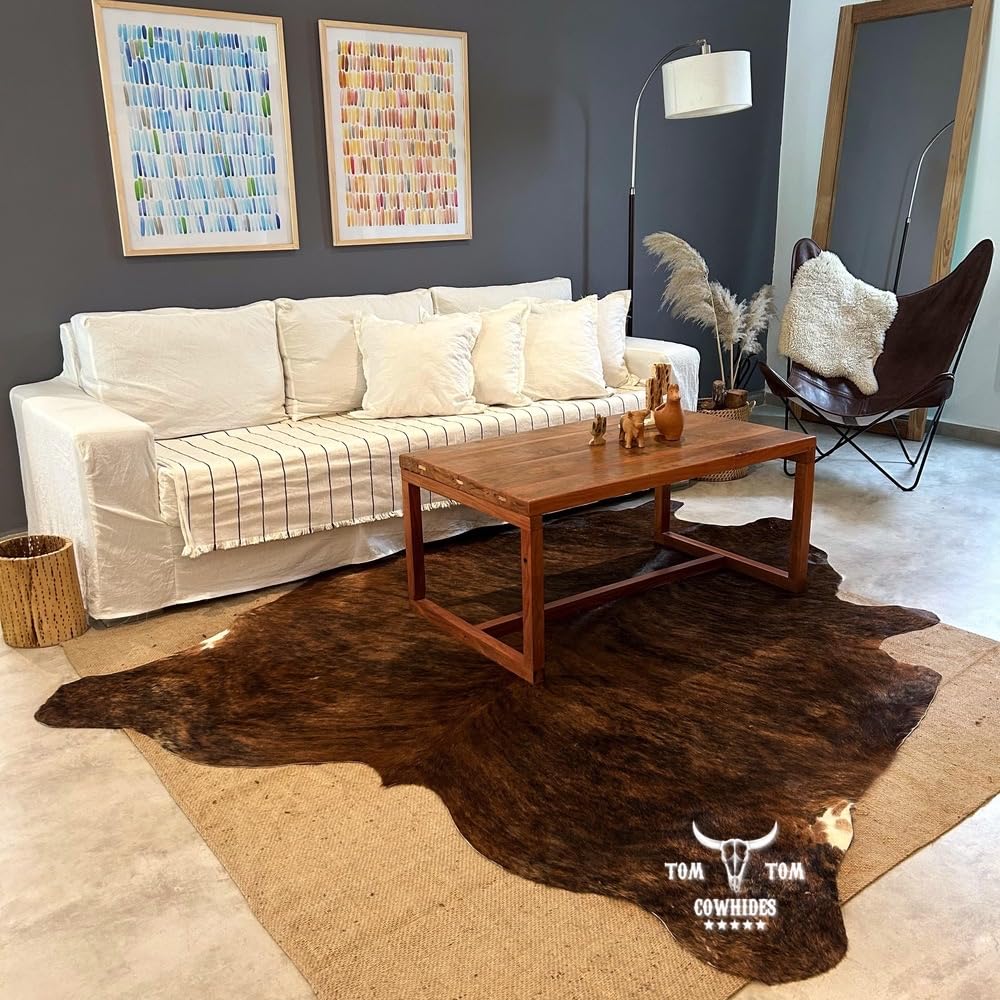 Amazon｜Tomtom Cowhides Brindle ダークカウハイドラグ 100%天然