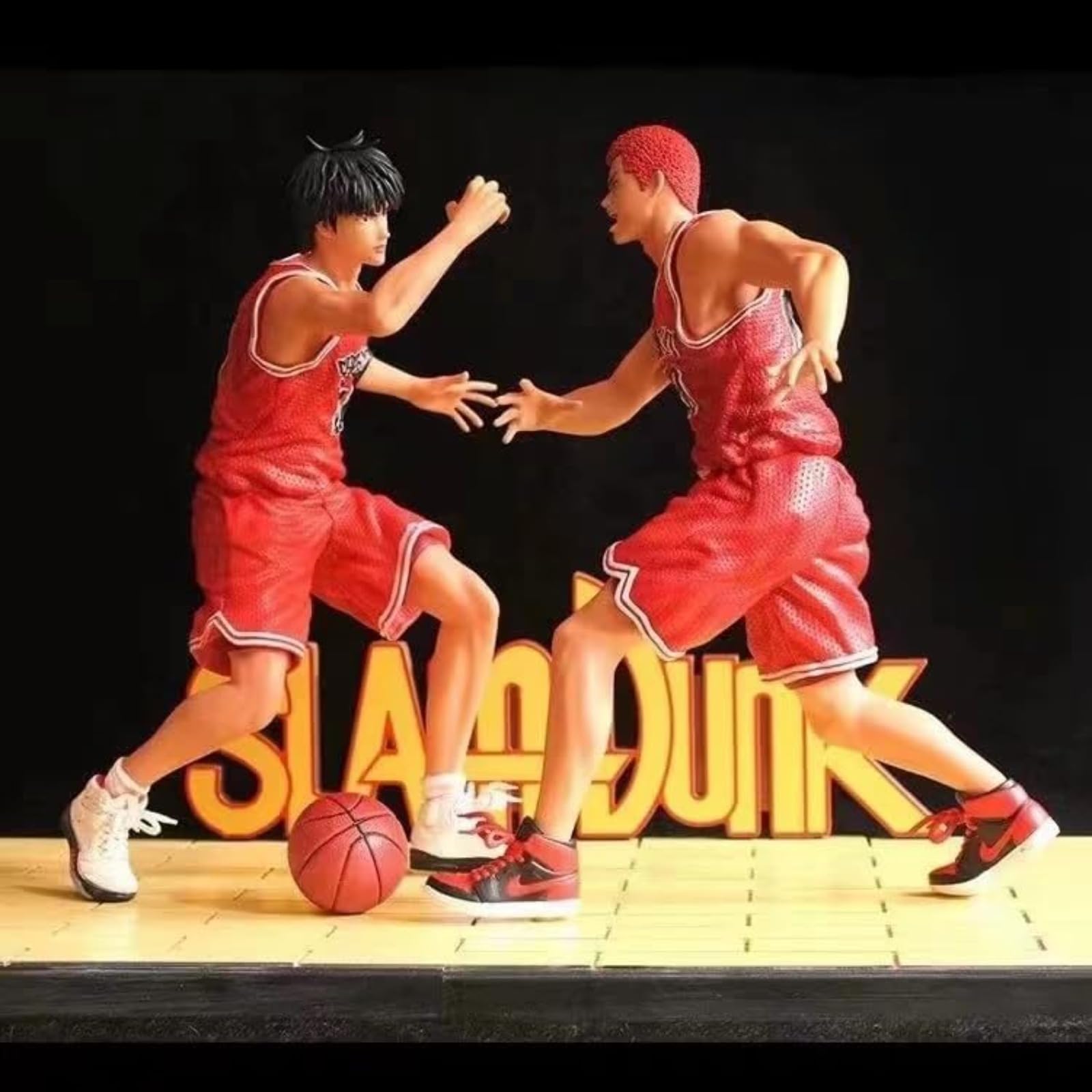 Amazon.co.jp: スラムダンクGK10号桜木花道11号流川楓しゃがみ姿桜木