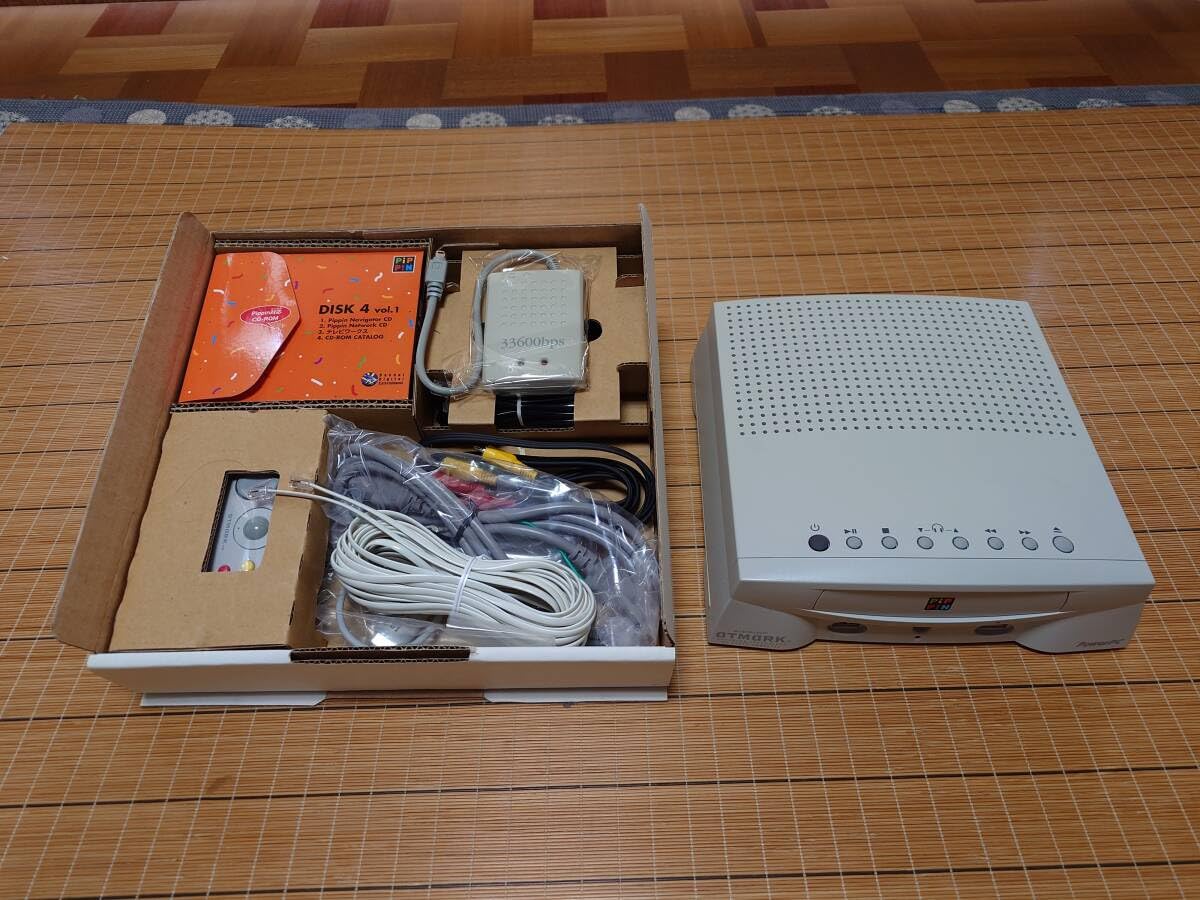 Amazon.co.jp: ゲーム機ピピンアットマーク Pippin atmark Apple 2台＋