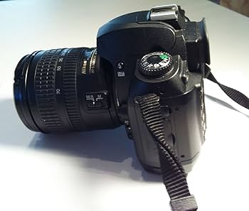 Amazon.com : Nikon D70S 6.1MP Digital SLR Camera Kit with 18-70mm