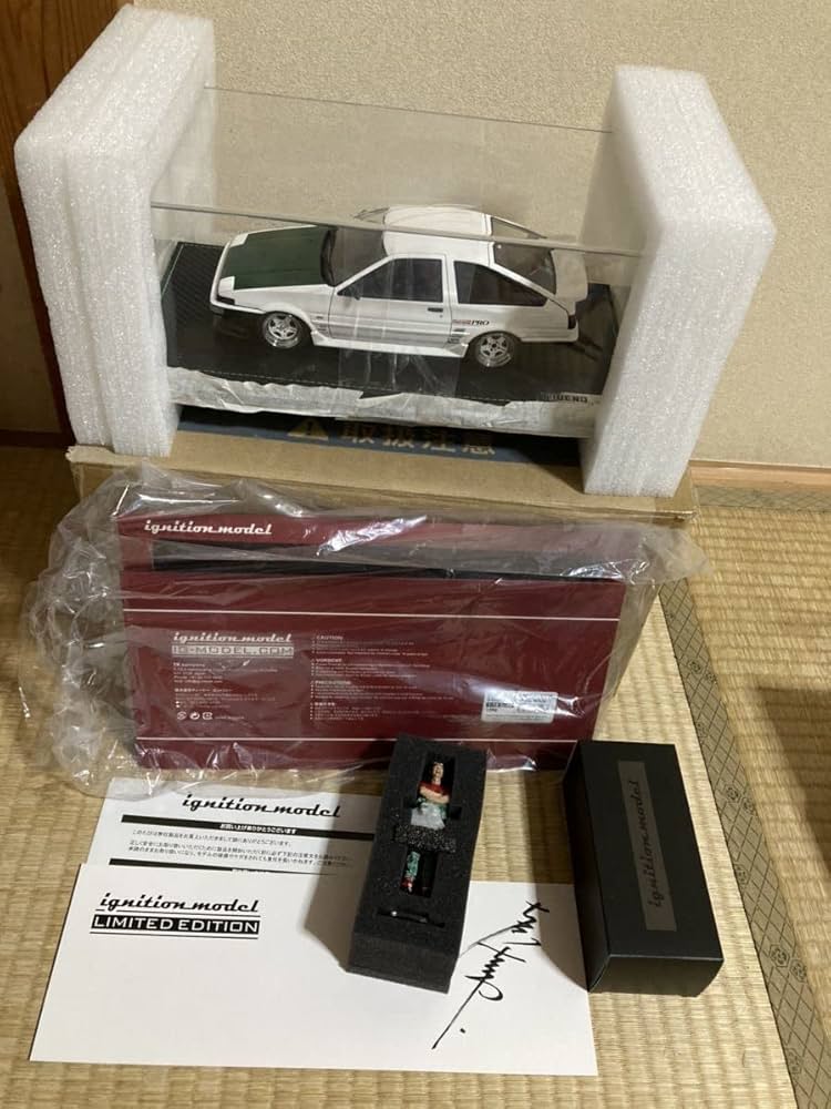 Amazon.co.jp: 1/18 web限定 ドリキン 土屋圭市 付 イグニッション