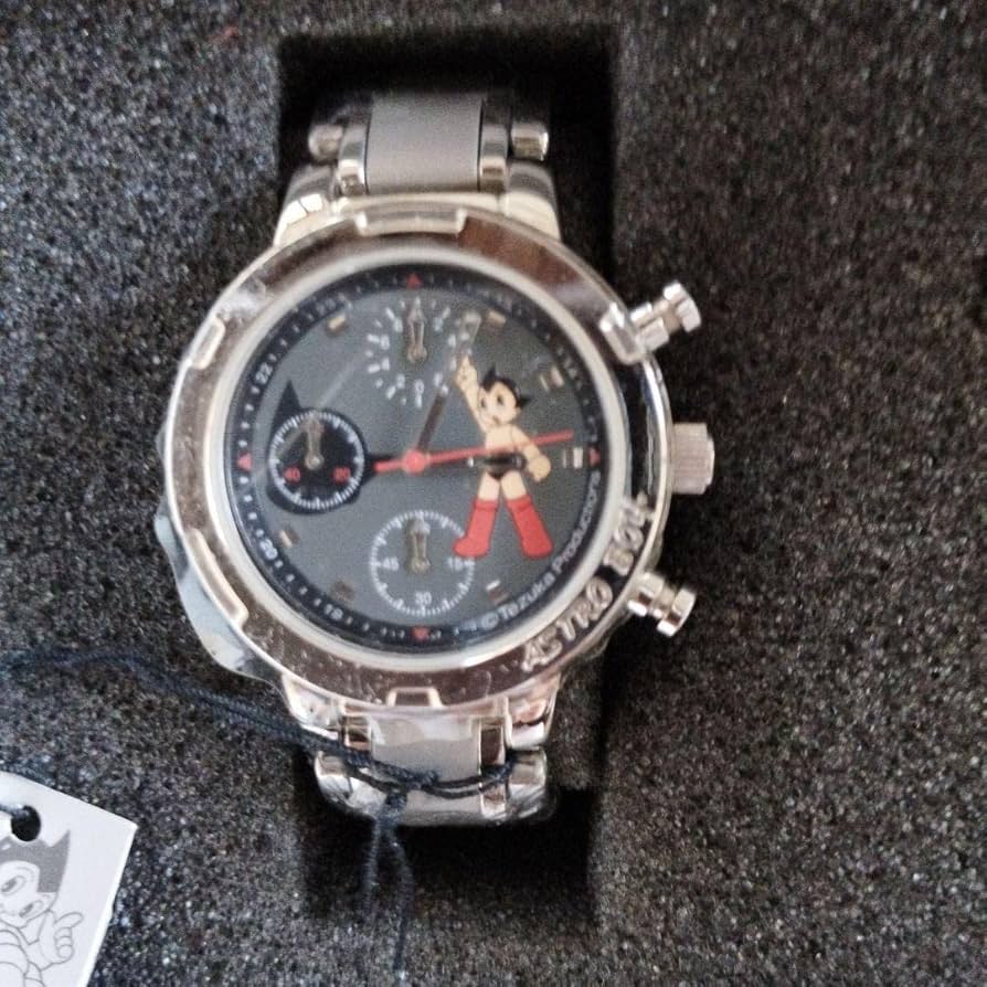 Amazon.co.jp: 鉄腕アトム.ASTROBOY腕時計.限定品 : ファッション