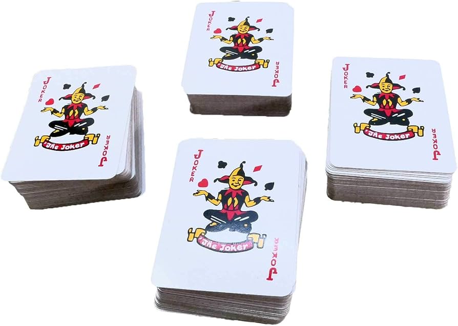 Amazon.co.jp: ミニトランプ 4個セット 小さい トランプ 携帯 カード