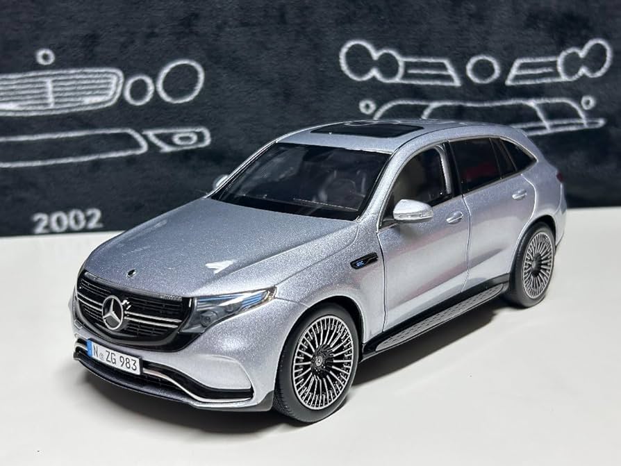 Amazon | NZG 1/18 Mercedes Benz EQC 400 4Matic (N293) hightec