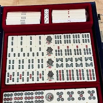 Amazon | 藝夢堂 最高級 本手彫牌 麻雀牌 背竹牌 トランプ証紙付