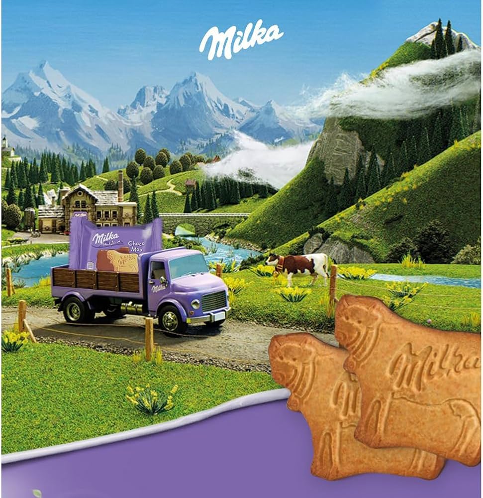 Amazon.co.jp: MILKA Choco Moo Biscuit Chocolate Biscuit 960g (40g