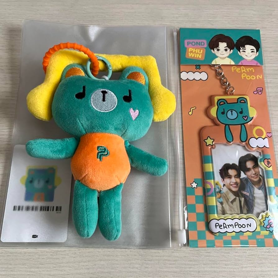 Amazon.co.jp: gmmtv pondphuwin perm poon ぬいぐるみ、カード