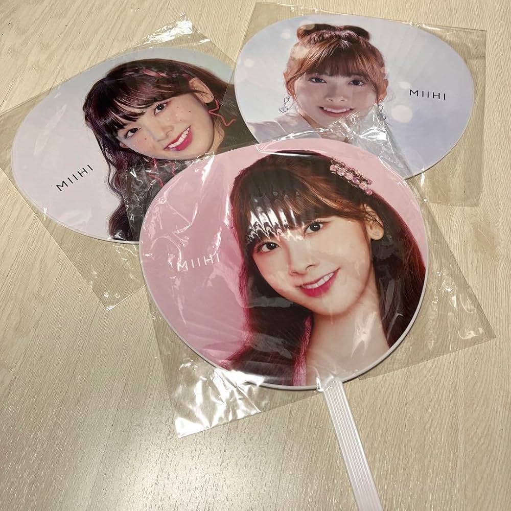 Amazon.co.jp: niziu ニジュー グッズ ミイヒ うちわ メキハピ