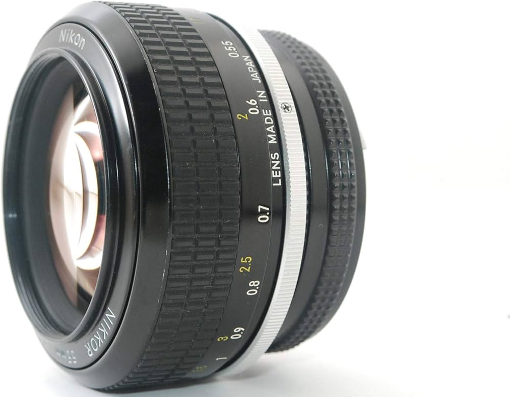 Amazon.co.jp: Nikon ニコン Ai NIKKOR 55mm F1.2 : 家電＆カメラ