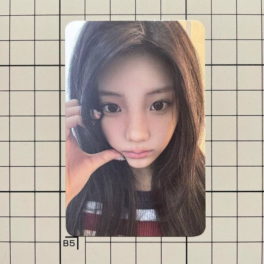 Amazon.co.jp: ILLIT Super Real musickorea ウォンヒ トレカ : おもちゃ