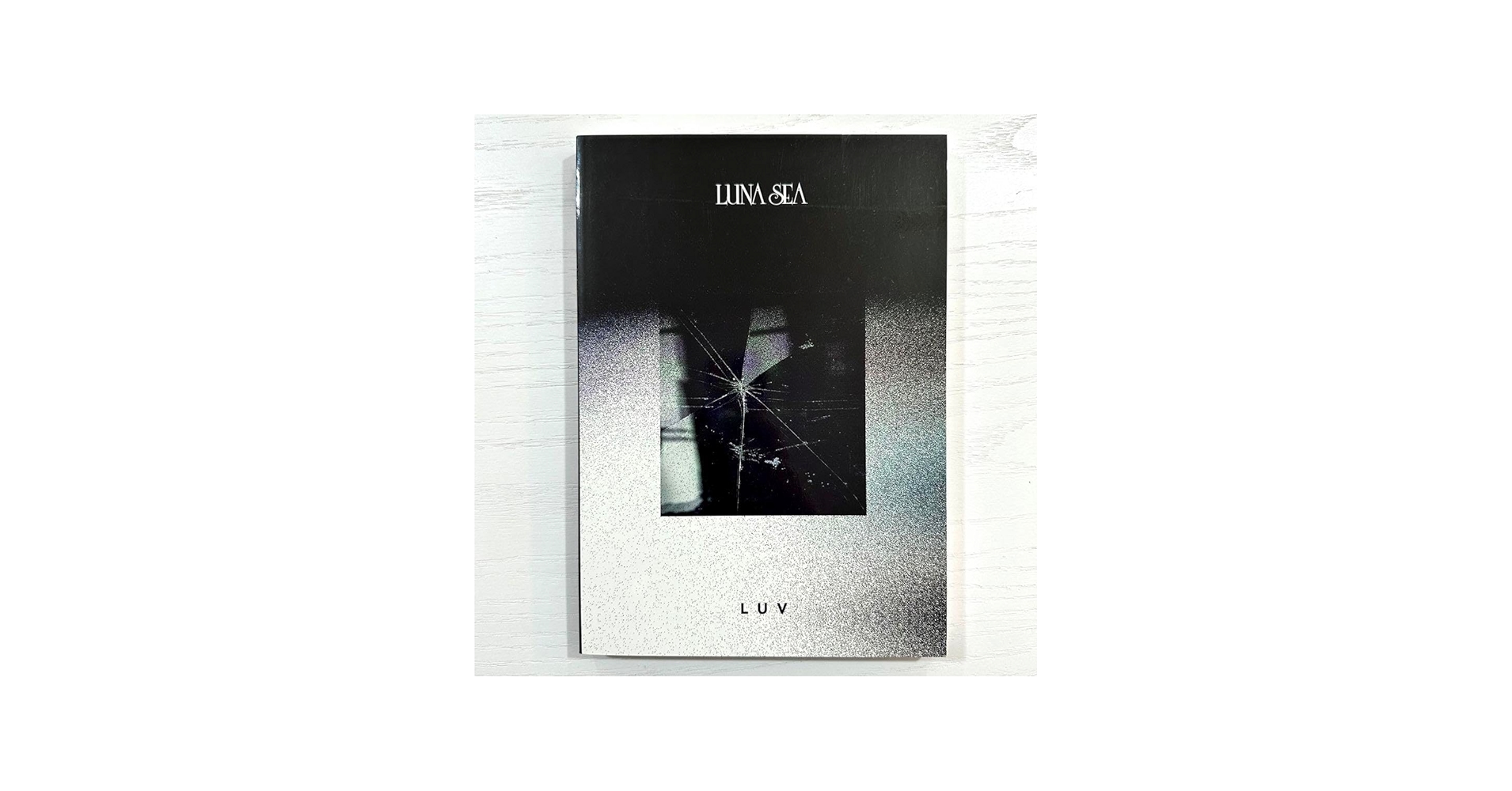 Amazon.co.jp: LUNA SEA バンドスコア LUV 楽譜 タブ譜 TAB譜 : 楽器