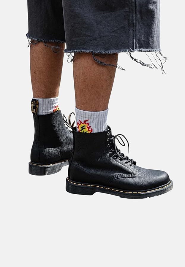 Amazon.com | Dr. Martens, Unisex, 1460 Pascal Leather Lace Up