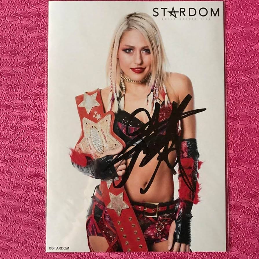 Amazon.co.jp: 女子プロレス スターダム 葉月 ジュリア 天咲光由 直筆