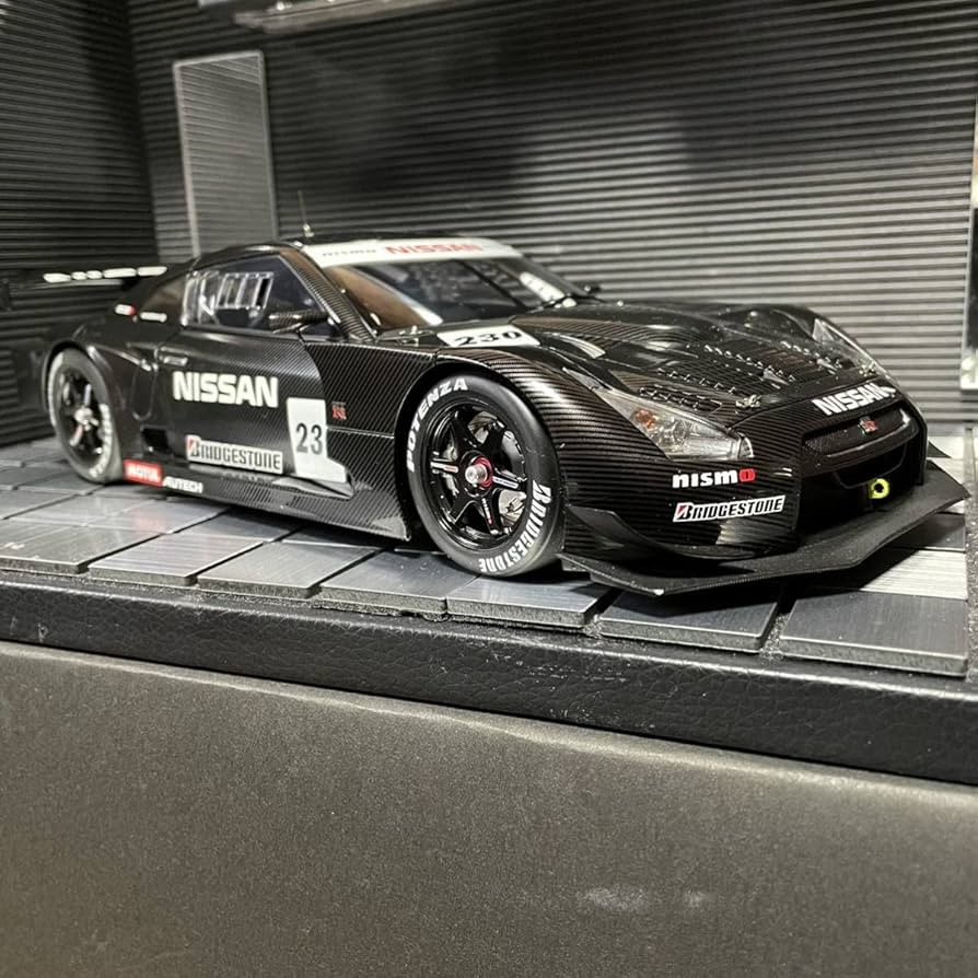 Amazon | 未展示品 オートアート 1/18 ニッサン GT-R テストカー ＃230