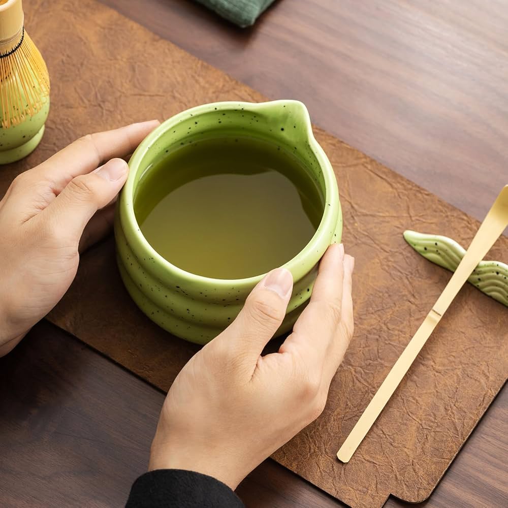 7Pcs Japanese Matcha Tea Set - Matcha Bowl with Pouring Spout