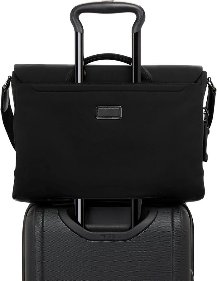 Amazon.com: TUMI(トゥミ) Utility, Black : Clothing, Shoes & Jewelry