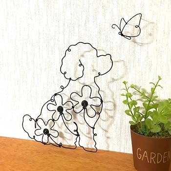 Amazon.co.jp: ワイヤークラフト アート トイプードル 蝶 犬 壁掛け