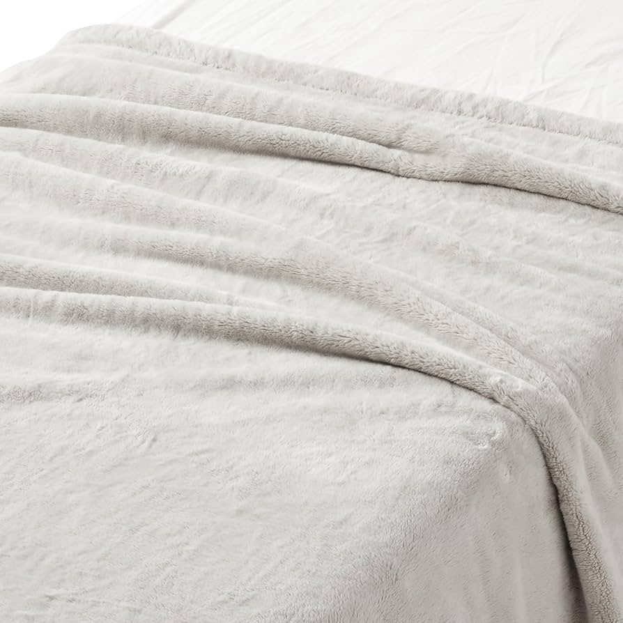 Amazon｜無印良品 ムレにくいあたたかファイバー厚手毛布 グレー