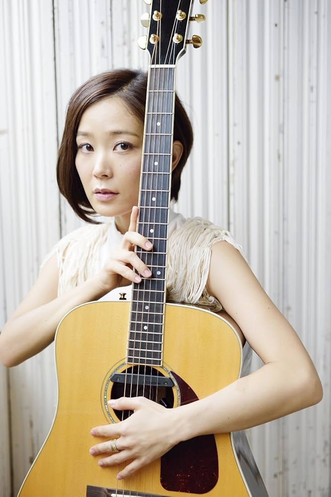 Amazon.co.jp: COVERS Grace of The Guitar+ - 森恵: ミュージック