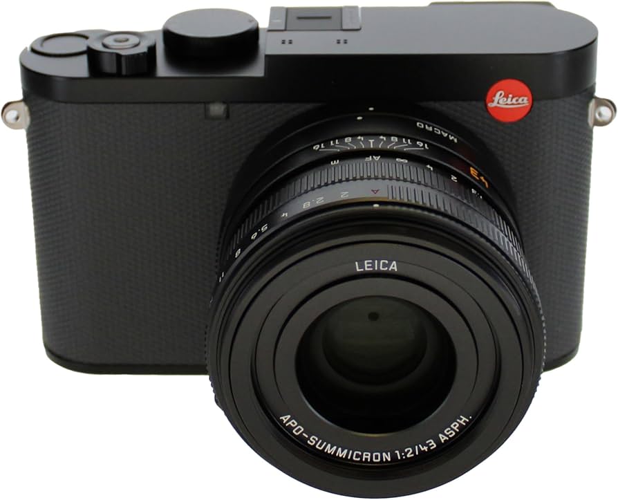 Amazon.com : Leica Q3 43 Digital Camera (19084) (Black) : Electronics