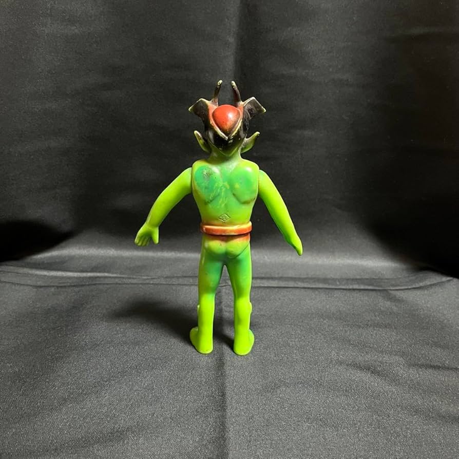 Amazon.co.jp: 当時物 タカトク デビルマン ソフビ : おもちゃ