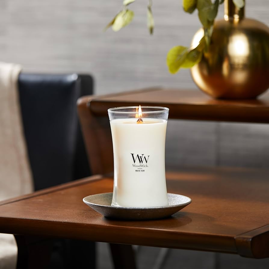 Amazon.com: WoodWick Large Hourglass Candle in White Teak Premium