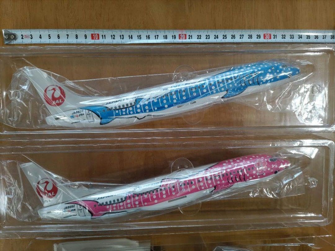 JTA】模型1：130 ボーイング737−400さくらジンベエ JTA】模型1：130