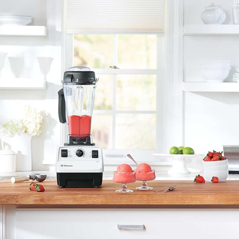 Vitamix 5200 Blender, Professional-Grade Blender for Smoothies