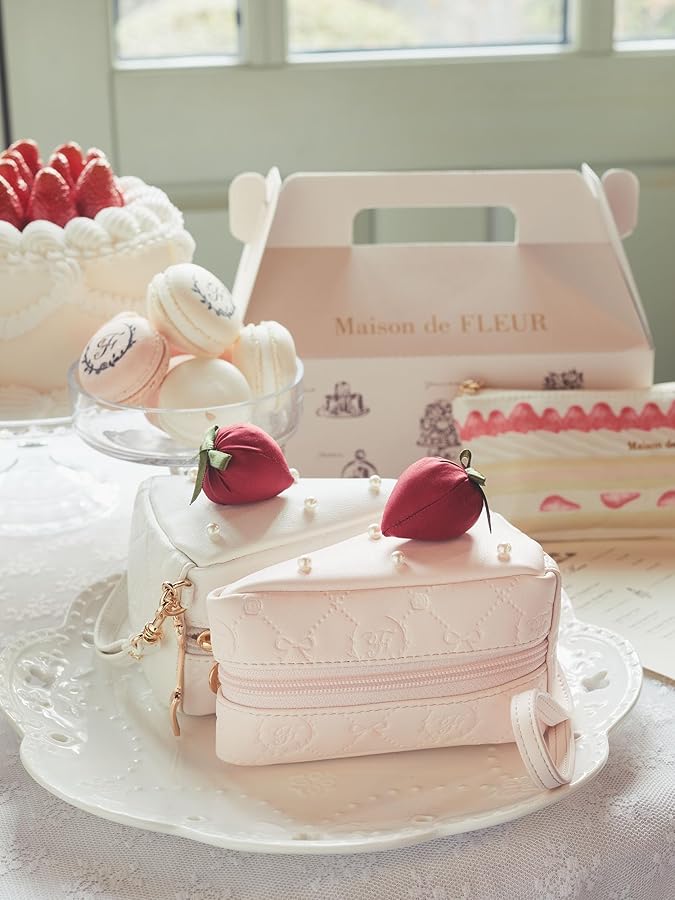 Amazon | [メゾン ド フルール] ポーチ モノグラムトライアングル