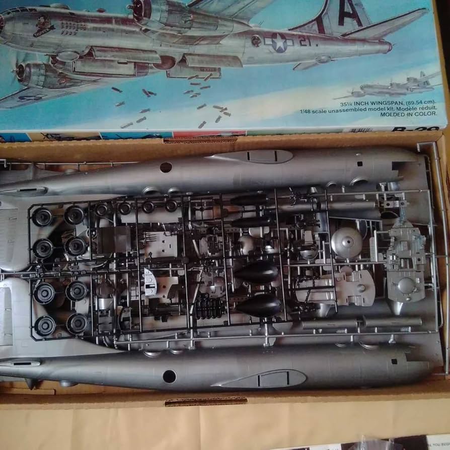 Amazon | 大型キット monogram 1/48 B-29 superfortress プラモデル