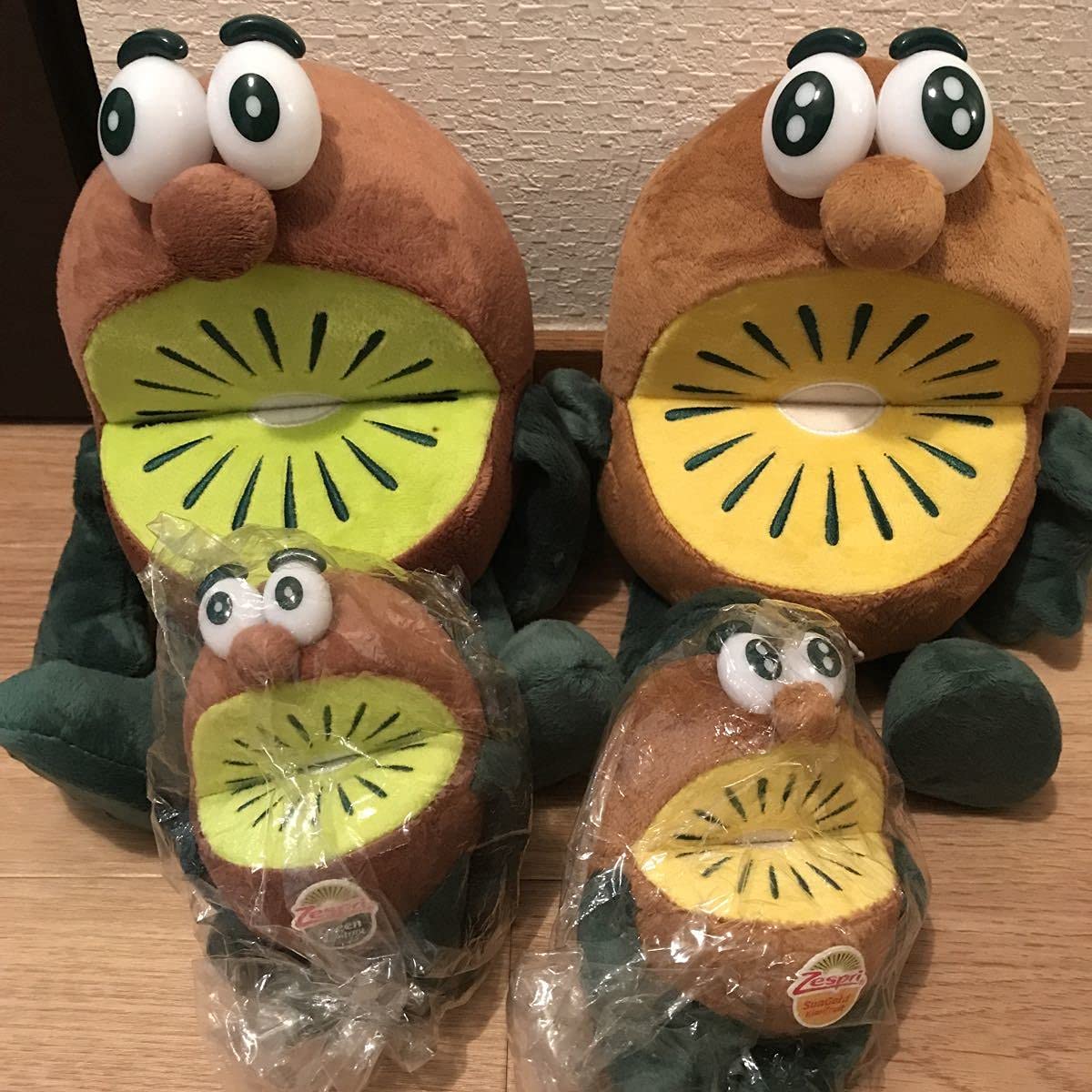 ゼスプリ キウイブラザーズ 2体セット 今年はキウイブラザーズが立った