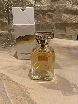 Amazon.com : Maison Margiela Mutiny Eau de Parfum - 1.7 oz./50ml