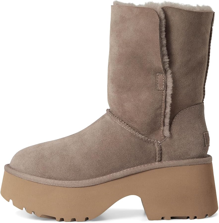 Amazon.com | UGG Women's Esmee Boot Boot, Caribou, 11 | Ankle & Bootie