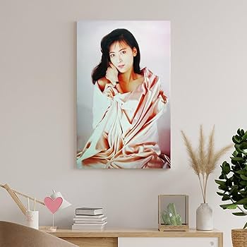 Amazon.co.jp: 中山美穂なかやま みほ 写真 ポスター (7) クール