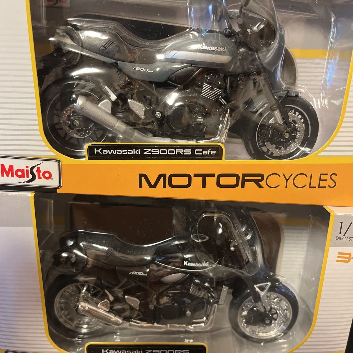 Amazon | 1/12スケールKawasaki Z900RS 全4台セットCAFE川崎ダイ