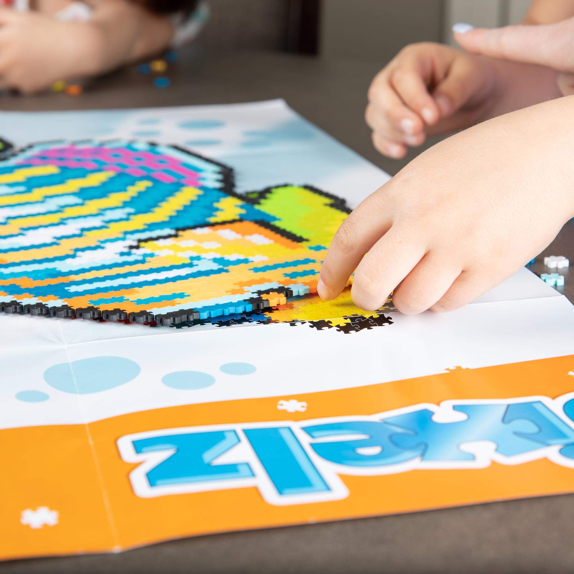 Amazon.com: Jixelz 1500 Piece Set Under The Sea Pixelated Puzzle