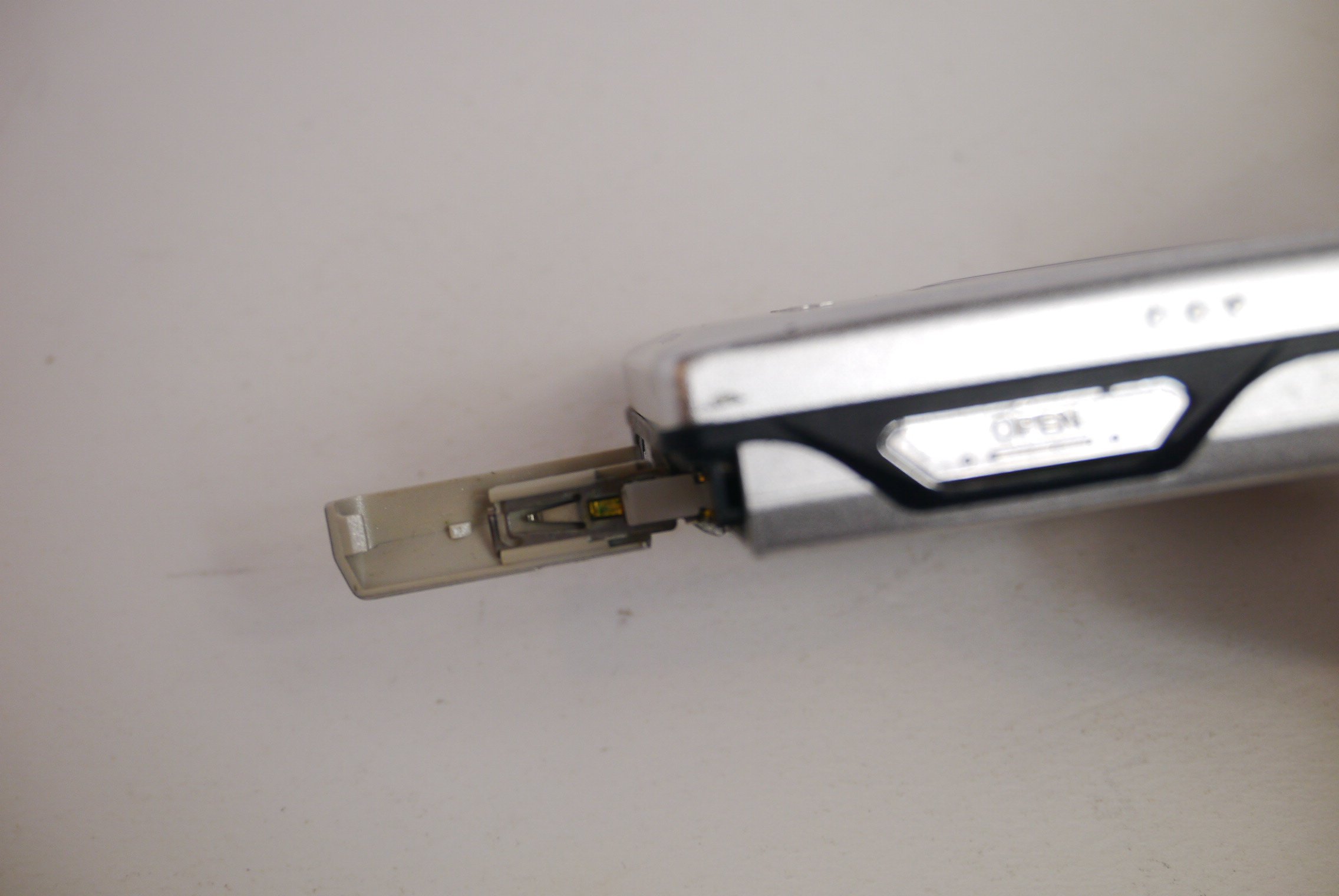 Amazon | SONY ソニー MZ-E501-S シルバー MDウォークマン