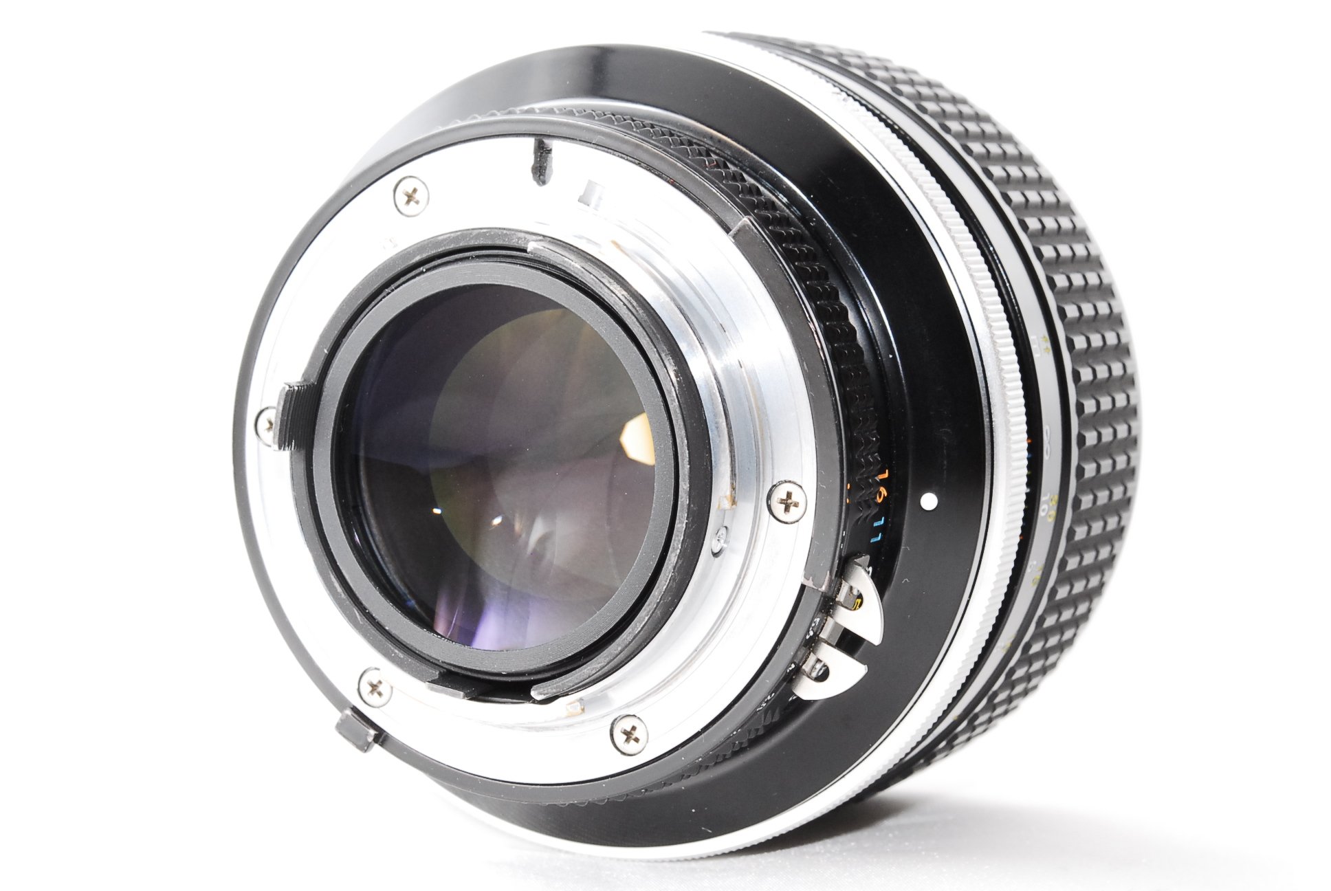 Amazon.co.jp: Nikon Ai-s NIKKOR 85mm F1.4 : 家電＆カメラ