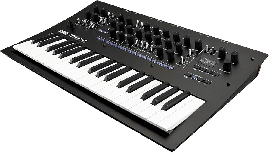 Amazon.com: Korg Minilogue XD Polyphonic Analog Synthesizer Bundle