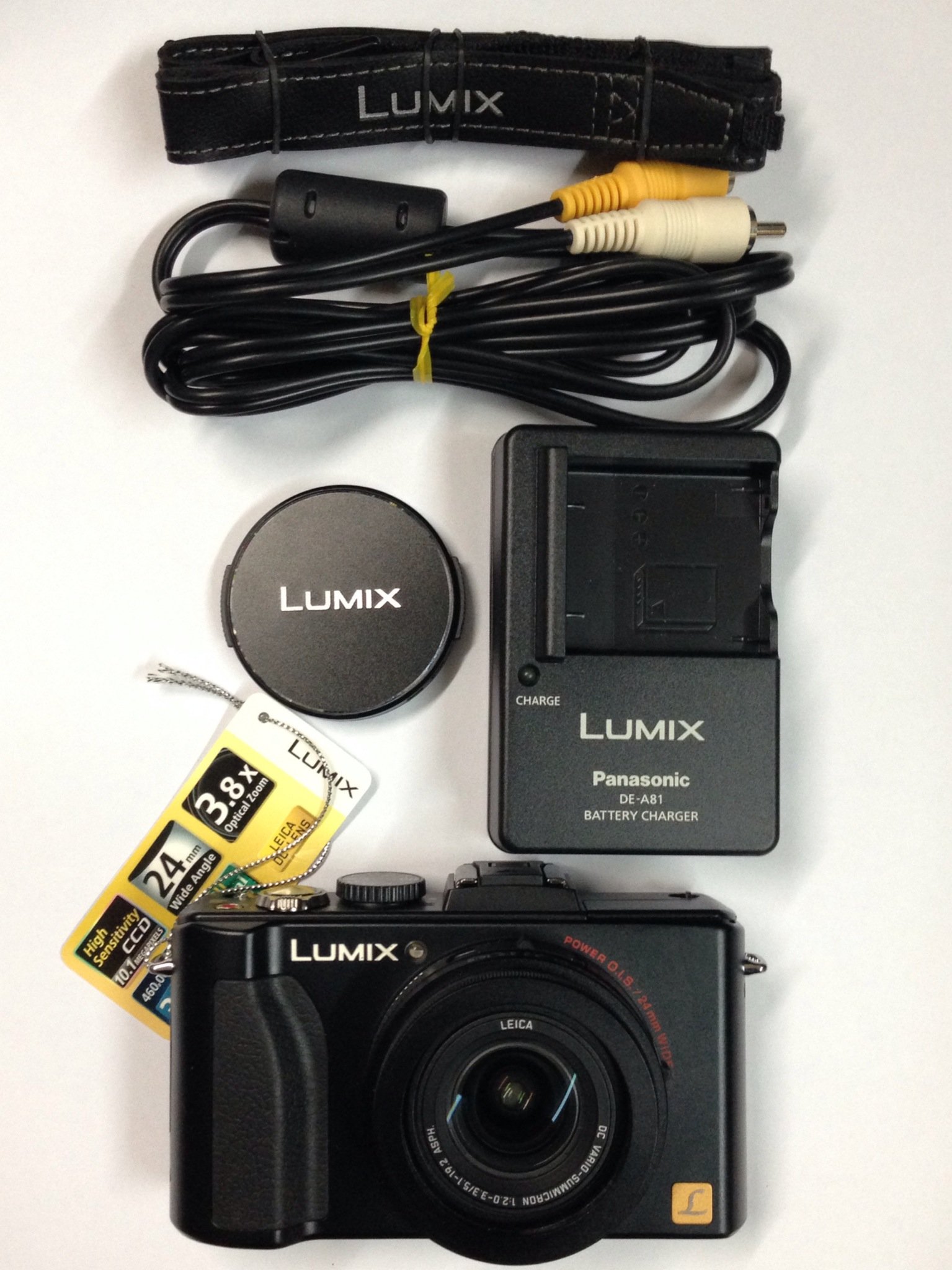 Amazon | Panasonic Lumix DMC-LX5 10.1 MP デジタルカメラ 3.8倍光学
