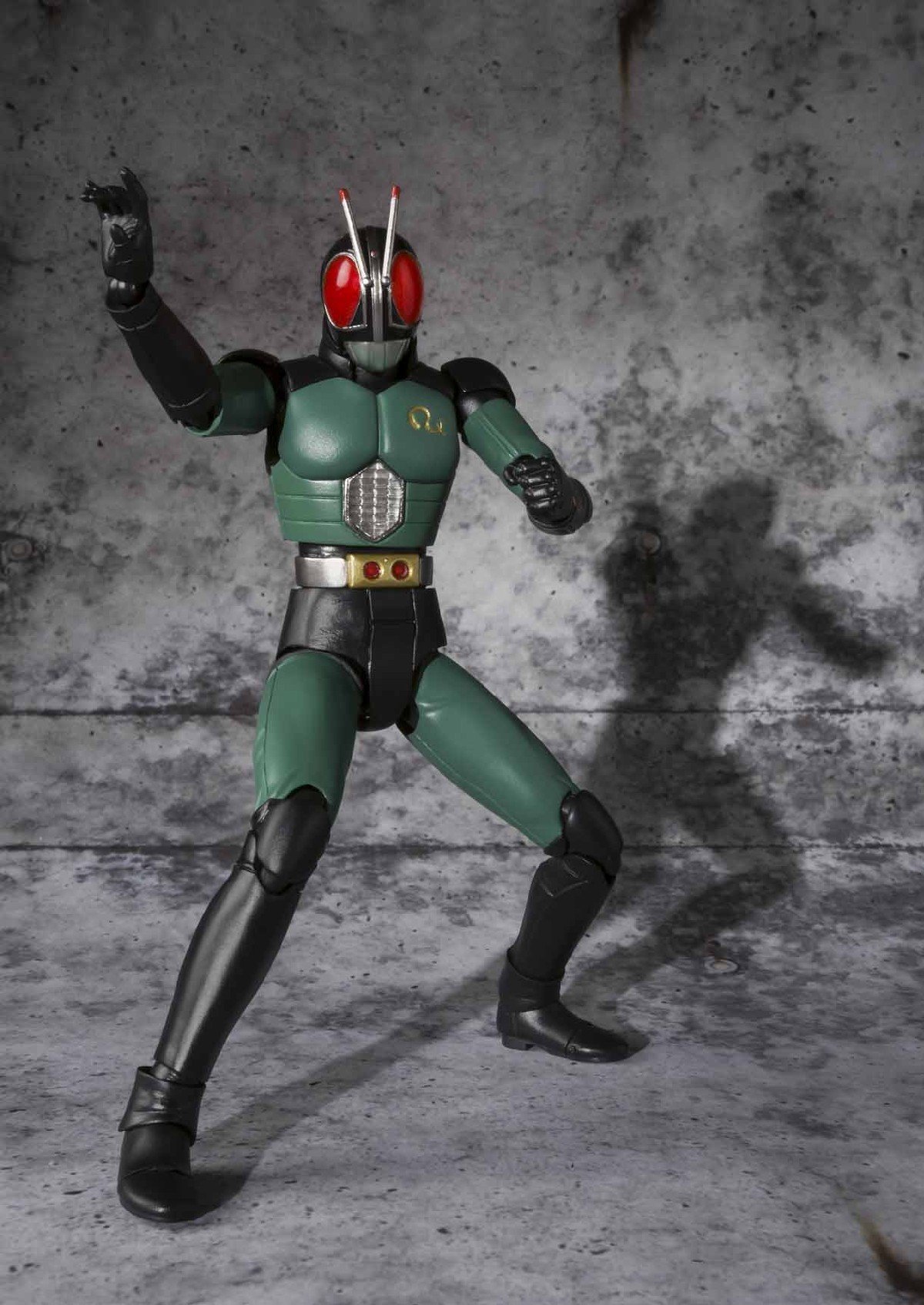 Amazon.co.jp: TAMASHII NATIONS S.H.フィギュアーツ仮面ライダーBLACK