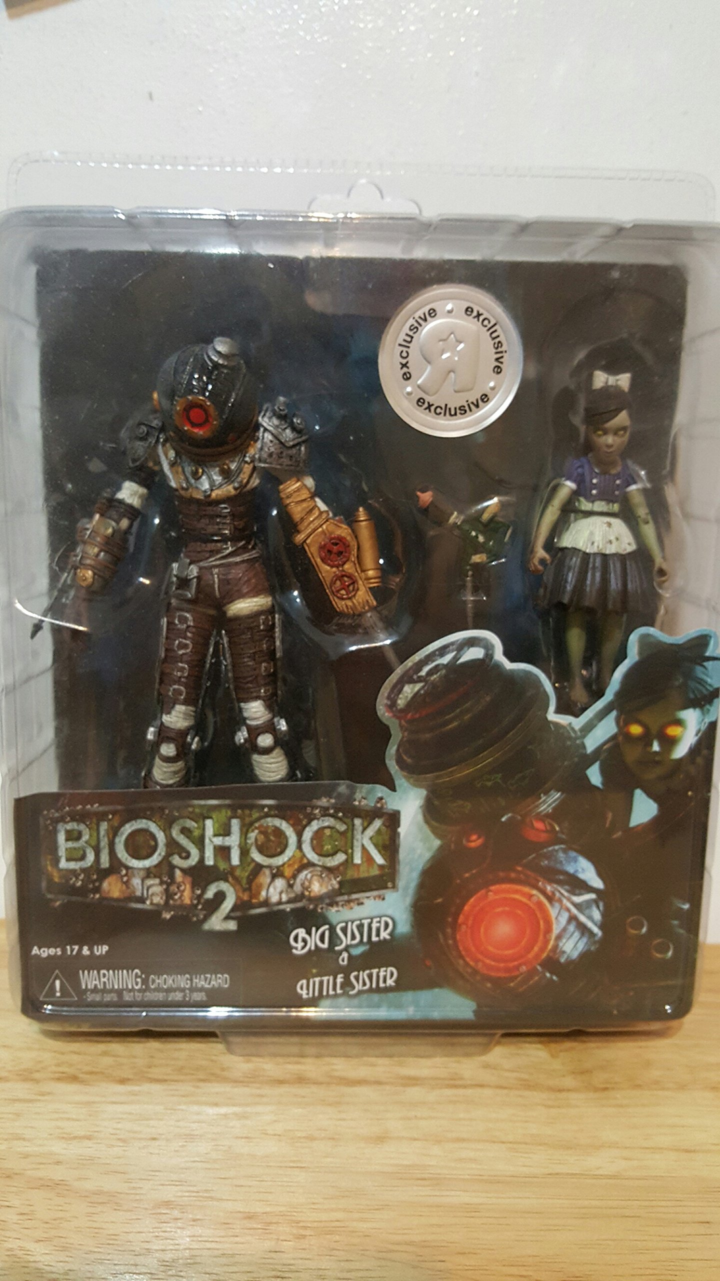 Amazon.com: NECA Bioshock 2 Exclusive Ultra Deluxe Action Figure