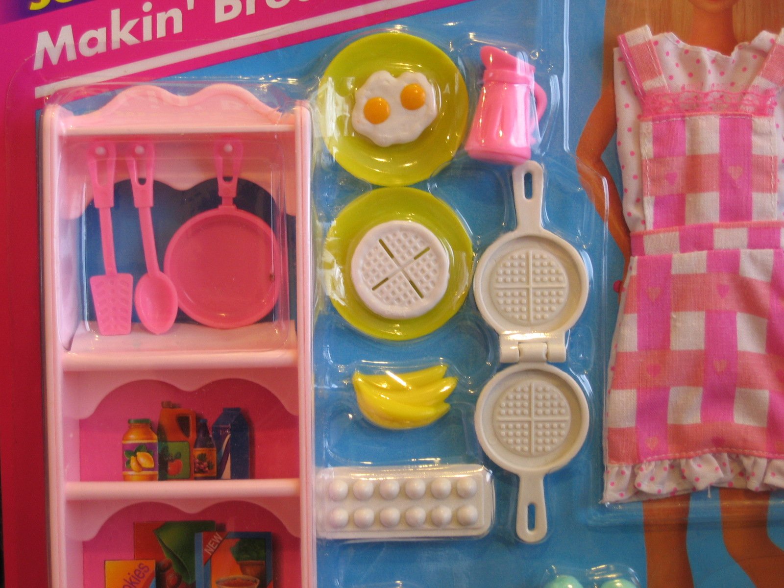 Amazon.com: Barbie So Much To Do Makin' Breakfast Playset (1995